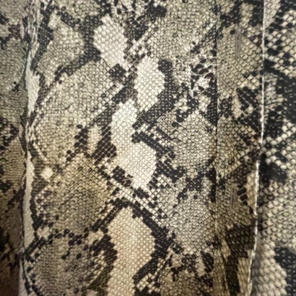 Long Snake Motif Tunic/ Shirtdress - Picture 2 of 7